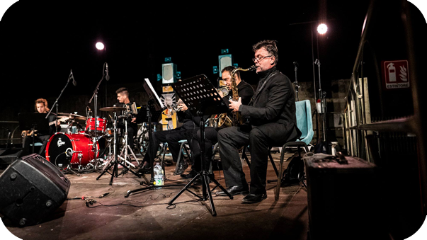 ENSEMBLE TERZOTEMPO